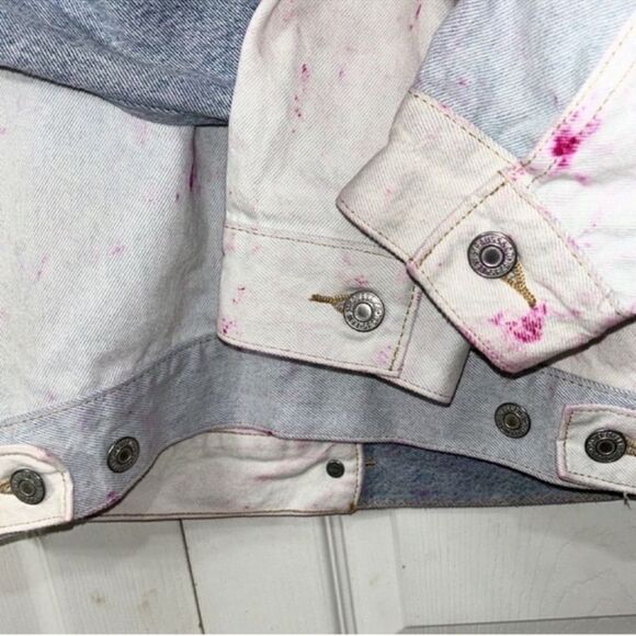 Levi's Light Blue Denim Oversized Jacket(Size XS) - Picture 5 of 13